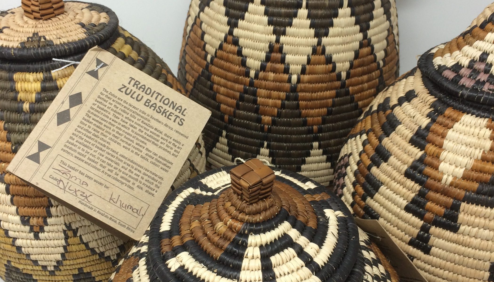Understanding the patterns on a Zulu Ilala Palm Basket Injabulo
