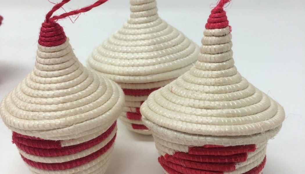 Agasake Peace Baskets – Miniature-Red