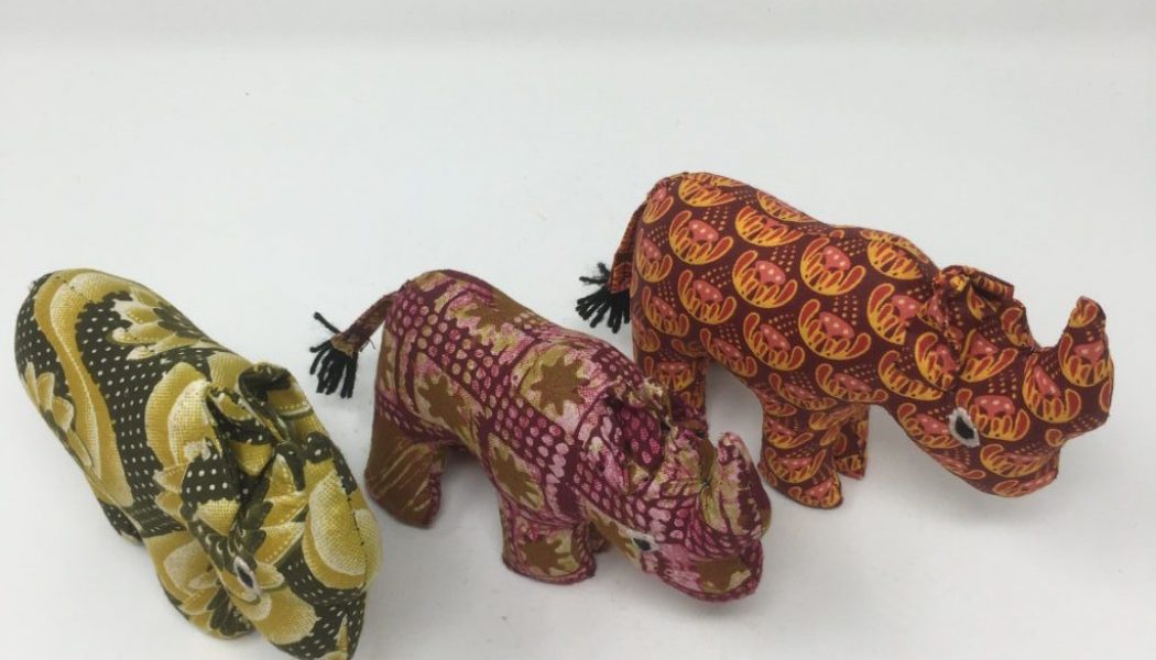 Amazing Animals – Rhino