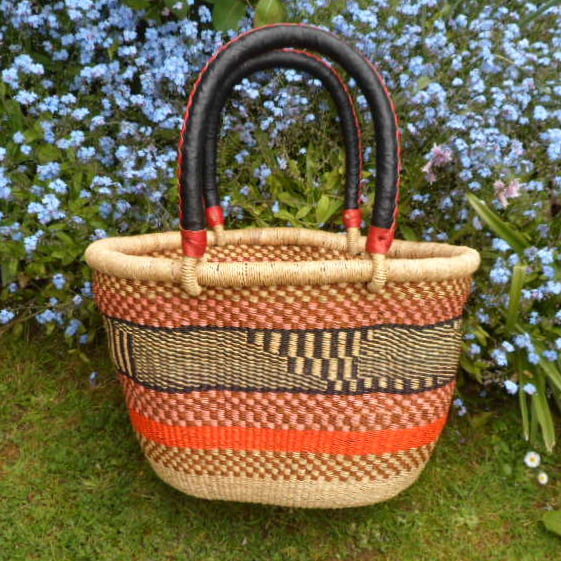 Oval shopping basket medium 7