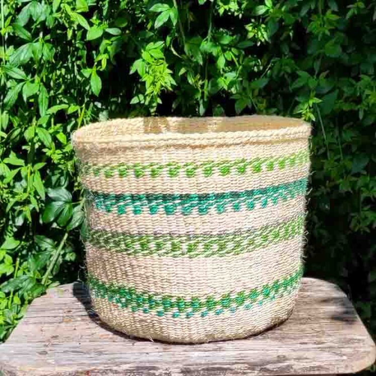 Medium sisal basket M4