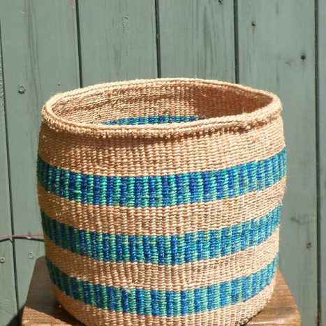 Medium sisal basket M12
