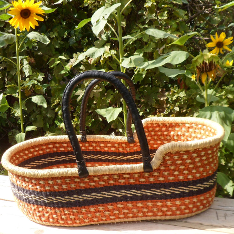 Moses basket orange, black and natural