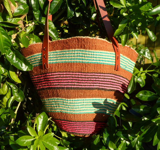 Kenyan sisal shopper – 6