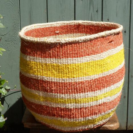 Large sisal basket L11